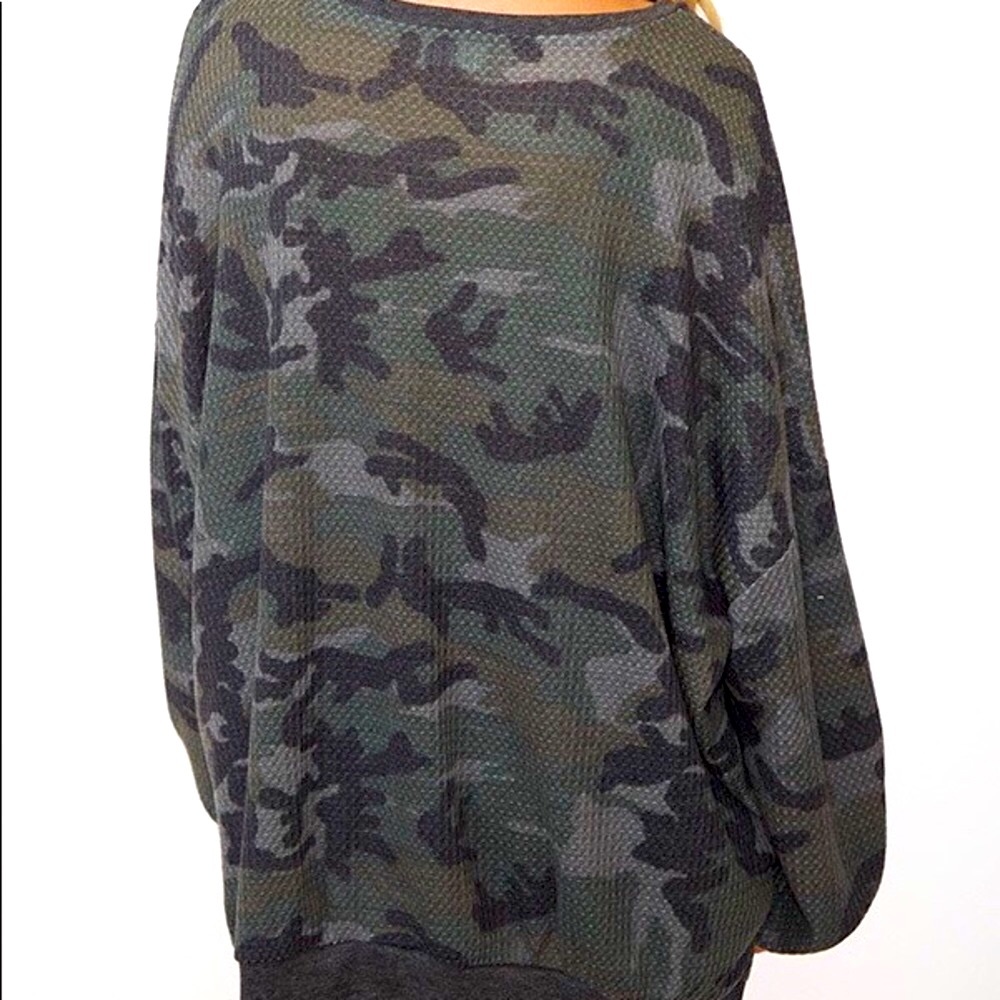 OVERSIZED SOFT CAMOUFLAGE TOP - Picture 7 of 8